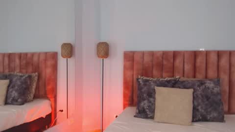 Snapshot of violeta_leon chatting on February 26, 3:49 am Violeta leon online show from February 26, 3:49 am