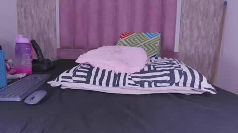 violeta london online show from September 9, 11:54 am