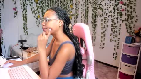 Violeta online show from March 17, 5:16 pm