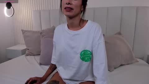 Violeta Rodriguez online show from March 22, 8:12 pm