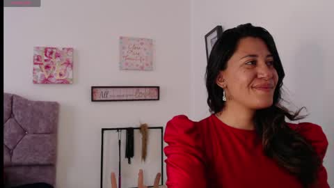 Snapshot of violeta_scott_ chatting on April 14, 1:50 pm violeta_scott_ online show from April 14, 1:50 pm