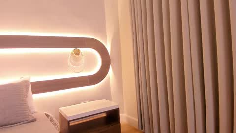 Violeta Sum online show from February 27, 12:05 pm