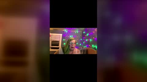 violetann93 online show from February 23, 1:36 am