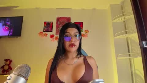 Violet online show from November 12, 12:55 am