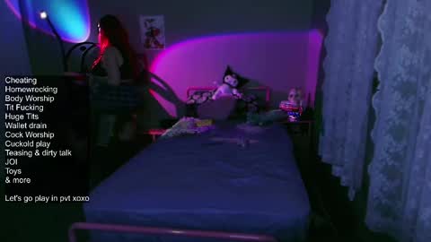 Violet October online show from September 13, 4:56 am