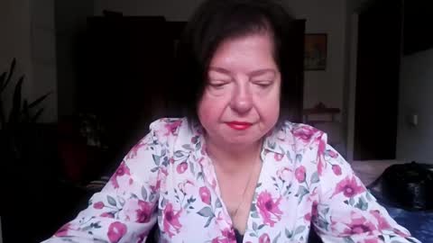 violetpulse online show from October 18, 8:04 am