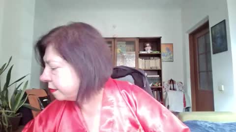 violetpulse online show from November 25, 8:25 am