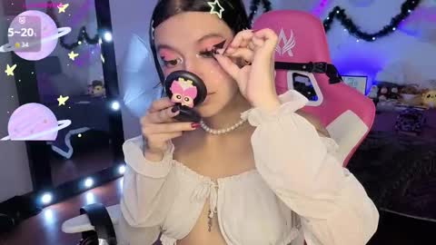   online show from December 14, 6:56 pm