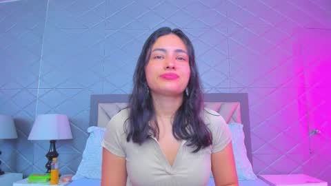 Violet Rousse online show from February 5, 3:05 pm