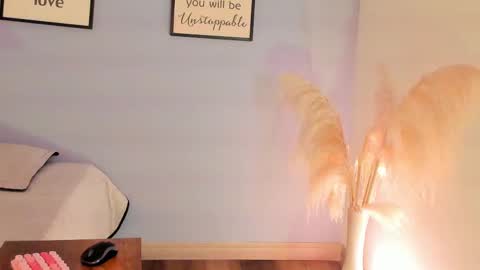 violetta_bold online show from February 25, 2:44 pm