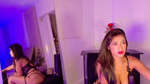 violetta_bold online show from May 19, 11:49 am