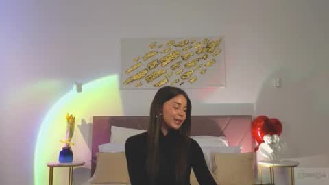violetta_finch online show from March 15, 10:21 am