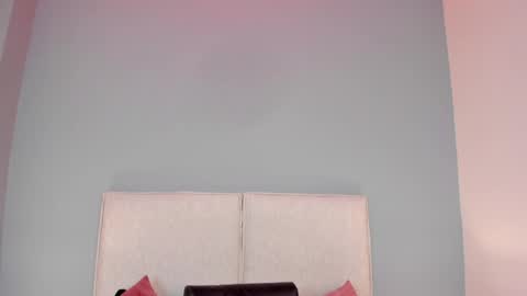 violetta_queeen online show from April 2, 11:19 am