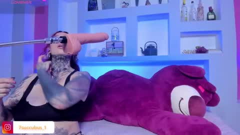 Snapshot of violettabaker1 chatting on February 25, 7:34 pm ViolettaBaker online show from February 25, 7:34 pm
