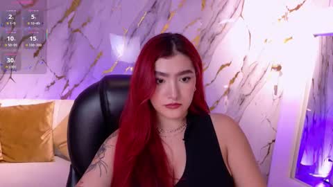 Violett Castel online show from February 5, 7:07 pm