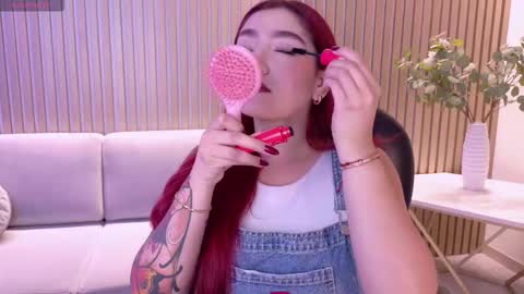 Violett Castel online show from February 24, 7:23 pm