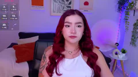 Violett Castel online show from July 7, 12:02 am