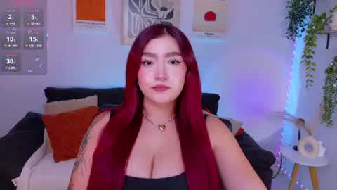 Violett Castel online show from July 12, 11:40 pm