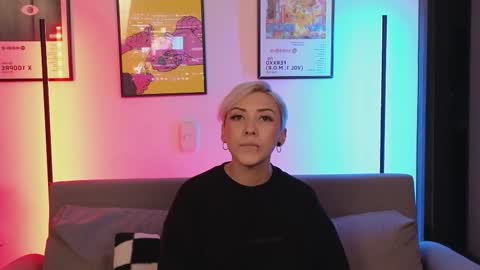 Violet online show from March 16, 1:44 am