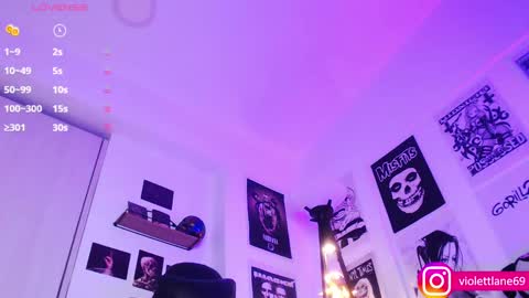 Snapshot of violettlane chatting on January 17, 11:18 pm Violeta online show from January 17, 11:18 pm