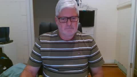 viper654321 online show from December 25, 8:18 am