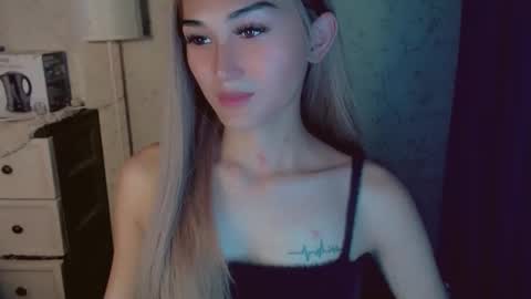 Pearl online show from February 2, 2:54 am