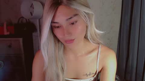 Pearl online show from February 24, 4:21 am