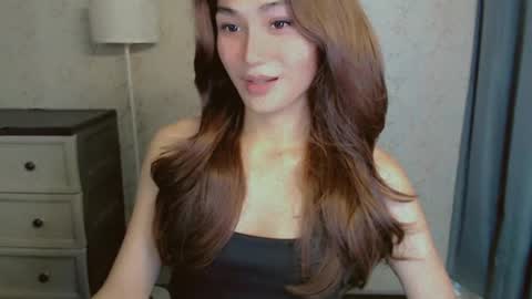Snapshot of virgenpearl chatting on July 8, 2:27 am Pearl online show from July 8, 2:27 am