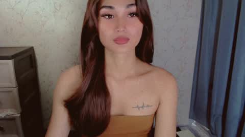 Snapshot of virgenpearl chatting on July 18, 2:54 pm Pearl online show from July 18, 2:54 pm