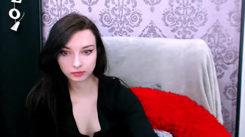 VirginLuna online show from March 31, 4:51 pm