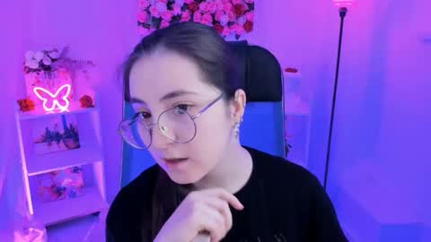 your love online show from October 20, 7:20 am