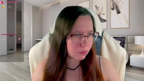 Victoria Romans online show from November 1, 6:21 pm