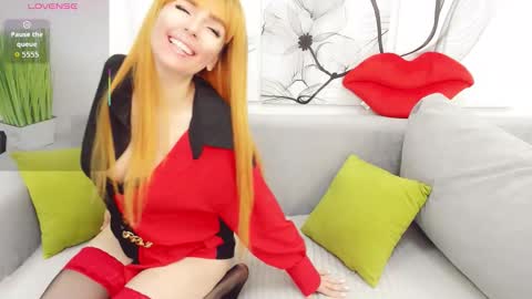 Snapshot of vita_flowen chatting on March 9, 6:06 am Vita online show from March 9, 6:06 am