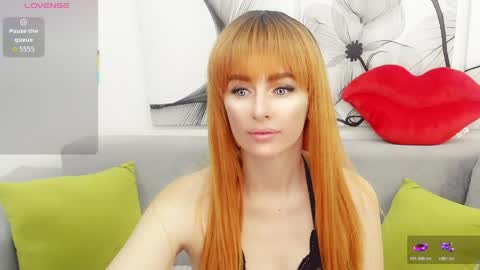 Snapshot of vita_flowen chatting on April 2, 5:27 am Vita online show from April 2, 5:27 am