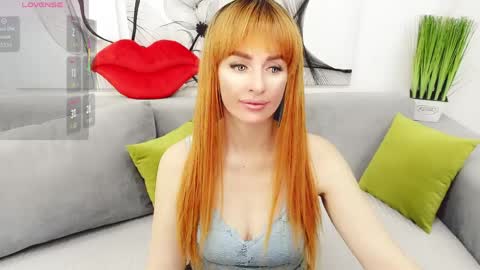 Snapshot of vita_flowen chatting on April 9, 5:07 am Vita online show from April 9, 5:07 am