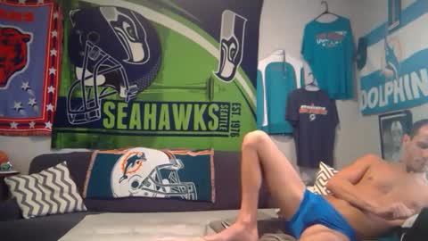 Snapshot of vitamnd93 chatting on September 13, 5:02 pm vitamnd93 online show from September 13, 5:02 pm