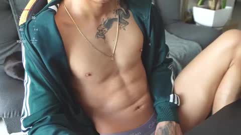 VITO BENZ online show from November 8, 2:50 pm