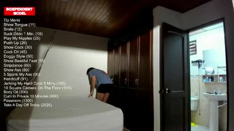 Vito Ferrer online show from April 16, 11:44 am