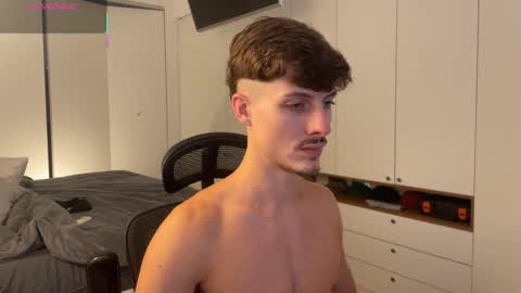 vitoraugustoxxx online show from March 3, 8:26 pm