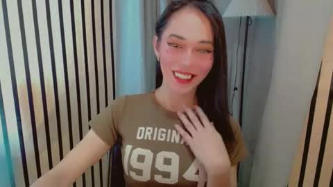 SANDRA GOING YOU online show from March 30, 11:11 am