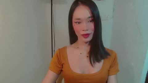 Snapshot of vivahotbabessandra chatting on May 23, 6:12 pm SANDRA GOING YOU online show from May 23, 6:12 pm