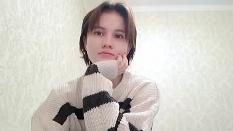 Snapshot of vivatrude chatting on February 10, 10:41 am Sonya online show from February 10, 10:41 am