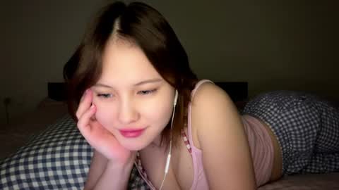 Snapshot of vivatrude chatting on June 27, 3:50 pm Sonya online show from June 27, 3:50 pm