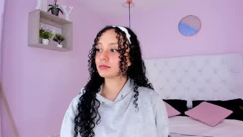 Vivi online show from November 23, 4:01 am