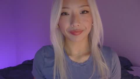 Snapshot of vivianwinters chatting on October 31, 10:44 pm vivianwinters online show from October 31, 10:44 pm