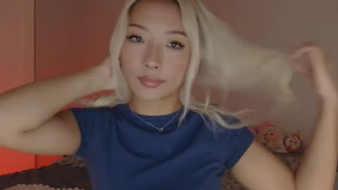 Snapshot of vivianwinters chatting on November 11, 1:27 am vivianwinters online show from November 11, 1:27 am