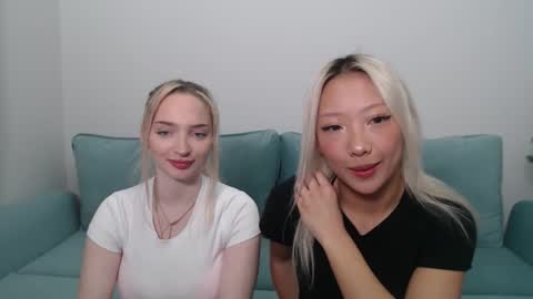 Snapshot of vivianwinters chatting on November 25, 9:15 pm vivianwinters online show from November 25, 9:15 pm