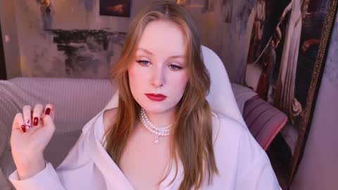 Vivien online show from April 12, 5:12 am