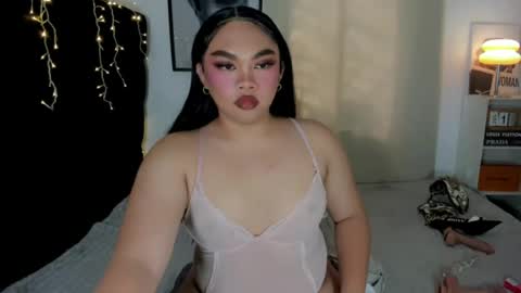 vivienne_monroe online show from July 15, 1:22 am