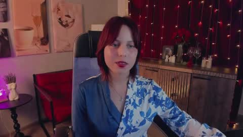 Vivienne  online show from May 11, 2:45 pm